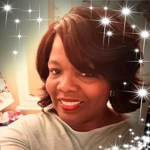 Meet your Posher, Cynthia